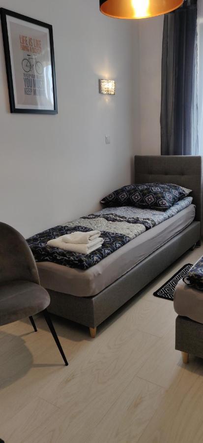 Apartamenty Hugo Centrum สวูพสค์ ภายนอก รูปภาพ